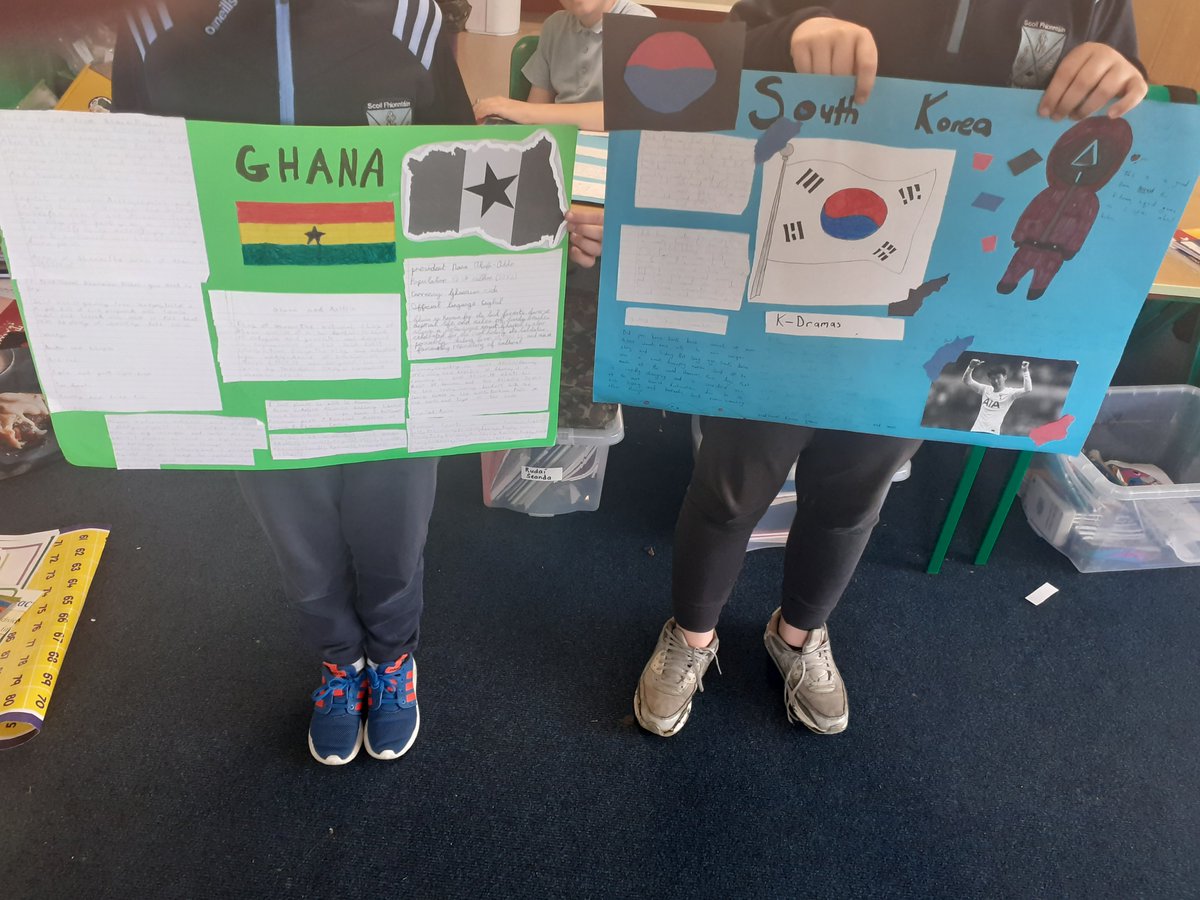 taghmonns's tweet photo. 5th class (end of year projects). https://t.co/6iCNEjA2B9