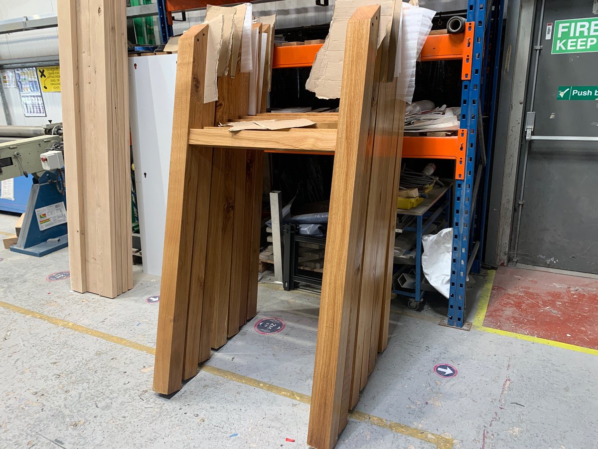 It's been a busy day in production!😅

The team have been building 10 A0-sized oak Way2Go lecterns for one of our customers

Need signage solutions? Request a quote 🌐 ow.ly/w0t850JKuyp

#lecterns #signs #wayfinding #way2go #signmanufacture #signsolutions #woodensigns