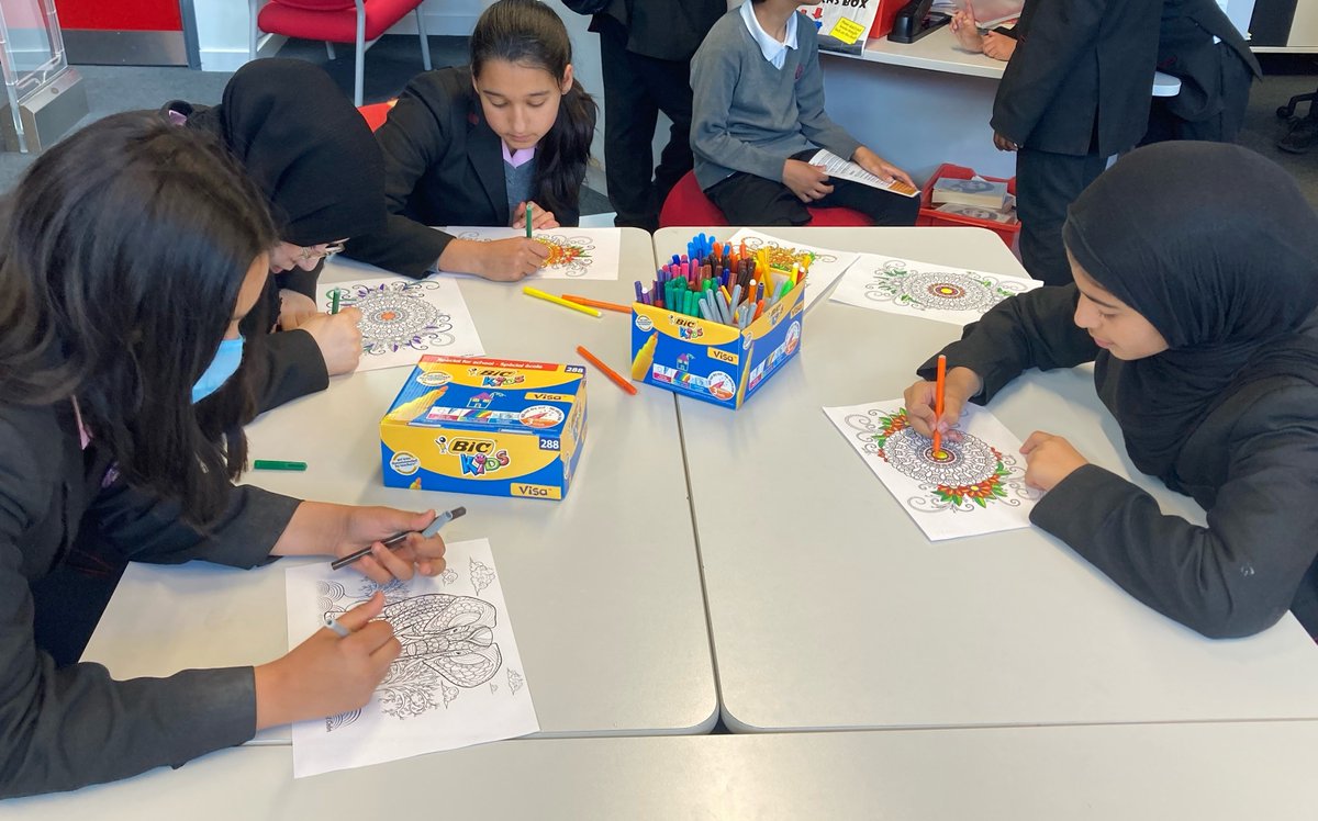 Student's enjoying some mindful colouring during lunchtimes to help de-stress during their assessment period 😎