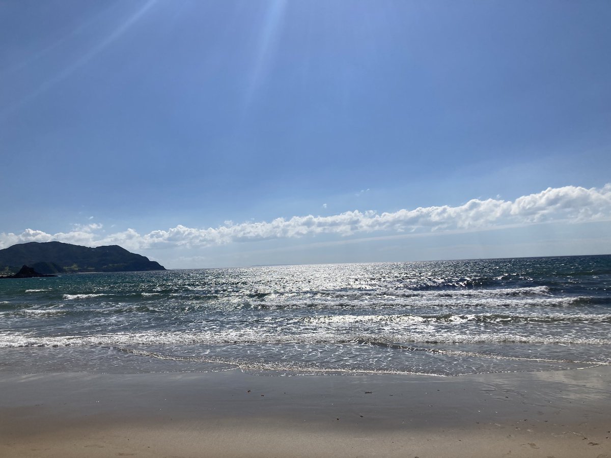 DfwGj7a3IRlcTGm's tweet photo. 糸島第二弾🎶
#糸島
#PLAMBEACH
#どこでもドア https://t.co/OWd3tLNkkP