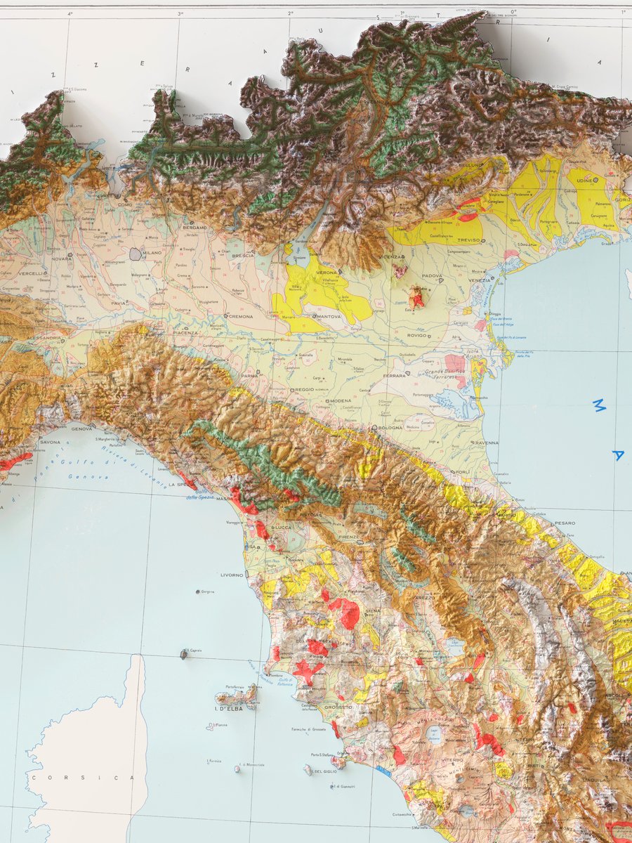 hellovizart's tweet photo. We expand our collection of maps dedicated to Italy with a soil map published in 1966 by the Geographical Society.
Coming soon will be three more maps dedicated to Italy, spanning more than 100 years of cartography in Italy.

#italy #maps #b3d #3dmapart #mapart https://t.co/5Jd1n90Tdd