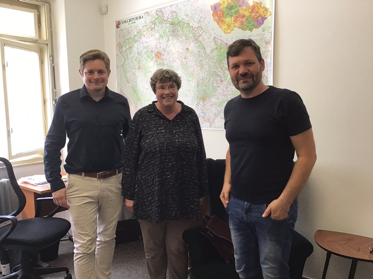 NGC6544's tweet image. ekir_de  RT @Barbara_Rudolph: #EKiR #ECBB Sommerreise zu den Partnerkirchen in Zentraleuropa. Ich treffe den Generalsekretär Martin Balcar (re) und den Ökumene-Referenten Pavel Hanych (li) von der Ev. Kirche der Böhmischen Brüder …