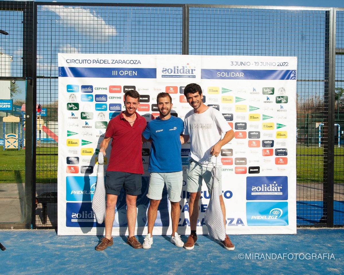Padelzaragoza's tweet photo. ¡Ya podéis ver las fotos del III Open #Solidar del Circuito Pádel Zaragoza! Puedes ver todas las imágenes en el álbum de Facebook con los mejores momentos de las finales y la entrega de premios. #padel #padelzaragoza #padelizate https://t.co/N2GmMzckvr