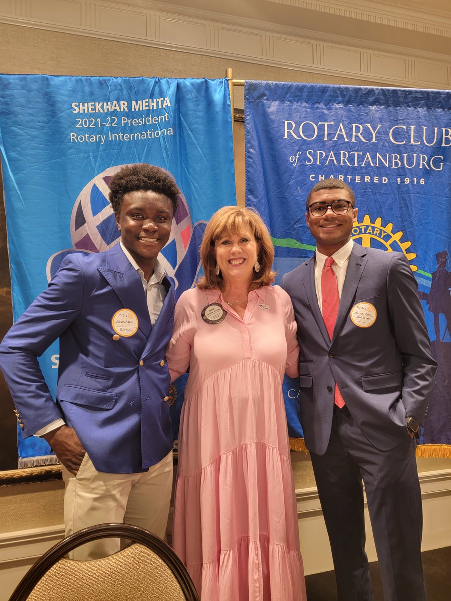 Ball4Good's tweet photo. Thanks to the Rotary Club of Spartanburg for the opportunity to share about our upcoming game benefitting the youth. Reserve your ticket here - https://t.co/pHwebkIITJ
#ball4good #sports #basketball #fundraiser #ball4goodcelebgame #community https://t.co/Cj5dwvu8sz