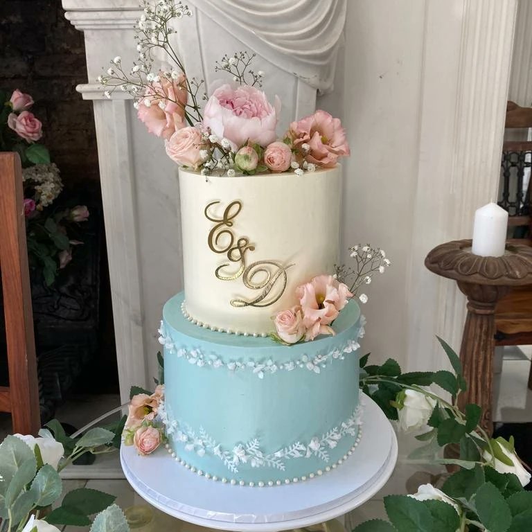 TheDariaPhoenix's tweet photo. I am now officially a Mrs. Surreal. Still feeling like a kid playing make-believe. Or you know, flying nuns. #wedding #Bridgerton #flyingnuns #friends #isadultingaword https://t.co/KWYsvBb2kO