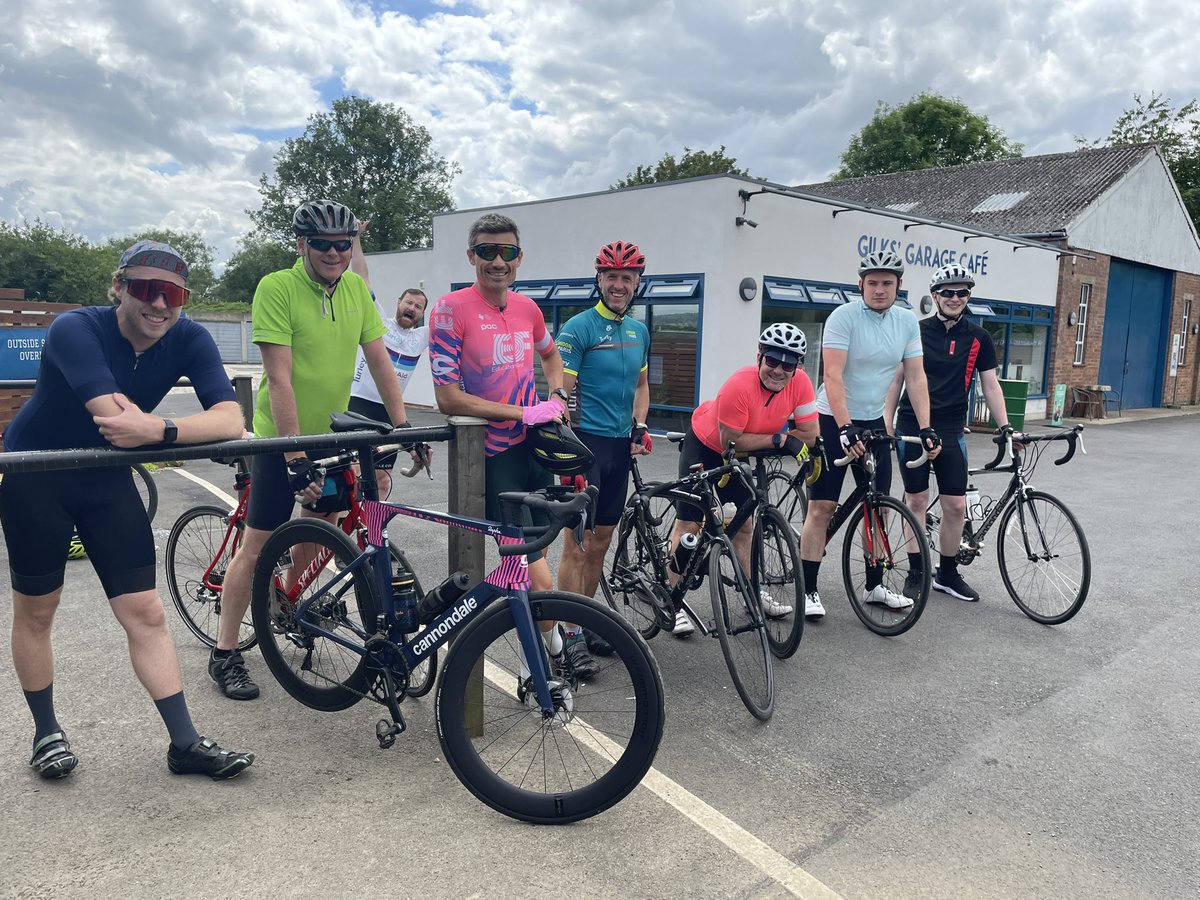 Pit stop at 65k. Thanks to our lunch hosts for the sponsorship @gilksgaragecafe #turleyplanning