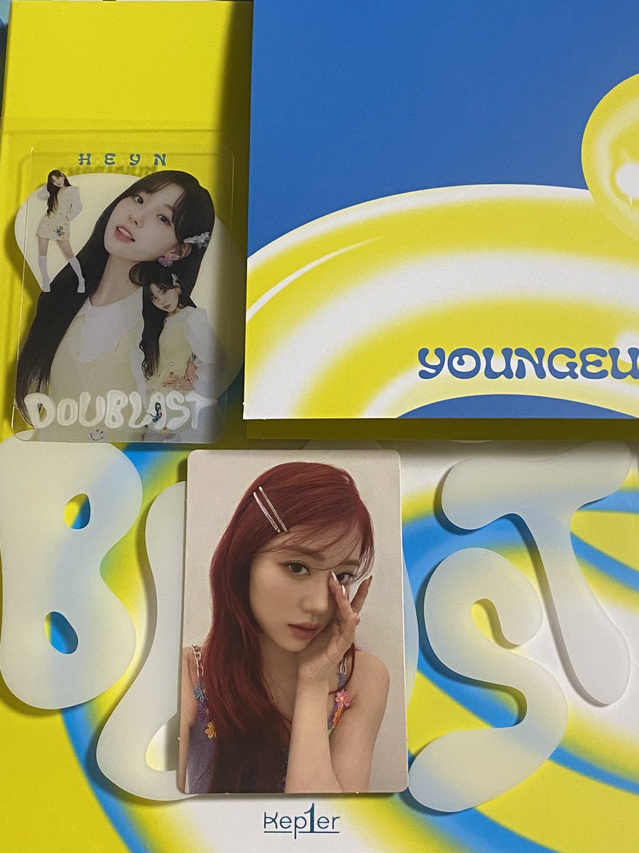 __jk1997_'s tweet photo. Kep1er DOUBLAST トレカ ポップアップカード　クリアフォトカード　フォトスタンドグッズ　交換

譲→画像1、2枚目（シャオティン、チェヒョン、イェソ、ヨンウン）

求→画像3、4枚目👐（ダヨン、マシロ）　同種希望

郵送での交換になります。

条件の合う方、お気軽にお声掛けください！ https://t.co/8govtZyE1K