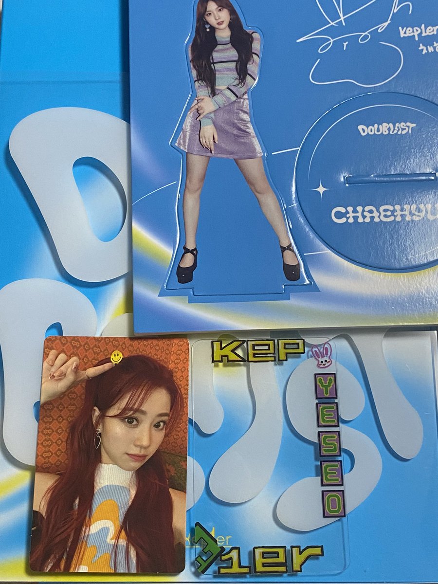 __jk1997_'s tweet photo. Kep1er DOUBLAST トレカ ポップアップカード　クリアフォトカード　フォトスタンドグッズ　交換

譲→画像1、2枚目（シャオティン、チェヒョン、イェソ、ヨンウン）

求→画像3、4枚目👐（ダヨン、マシロ）　同種希望

郵送での交換になります。

条件の合う方、お気軽にお声掛けください！ https://t.co/8govtZyE1K