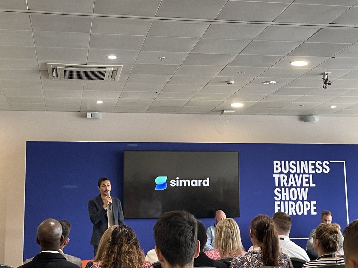 Lottmus's tweet photo. ⁦@BTShowEu⁩ competition and ⁦@pedro_r_a⁩ of #Simard is up next . Disrupting #travel distribution for the better #blockchain #traveltech ⁦@windingtree⁩ partners https://t.co/o0eDzwZHm5