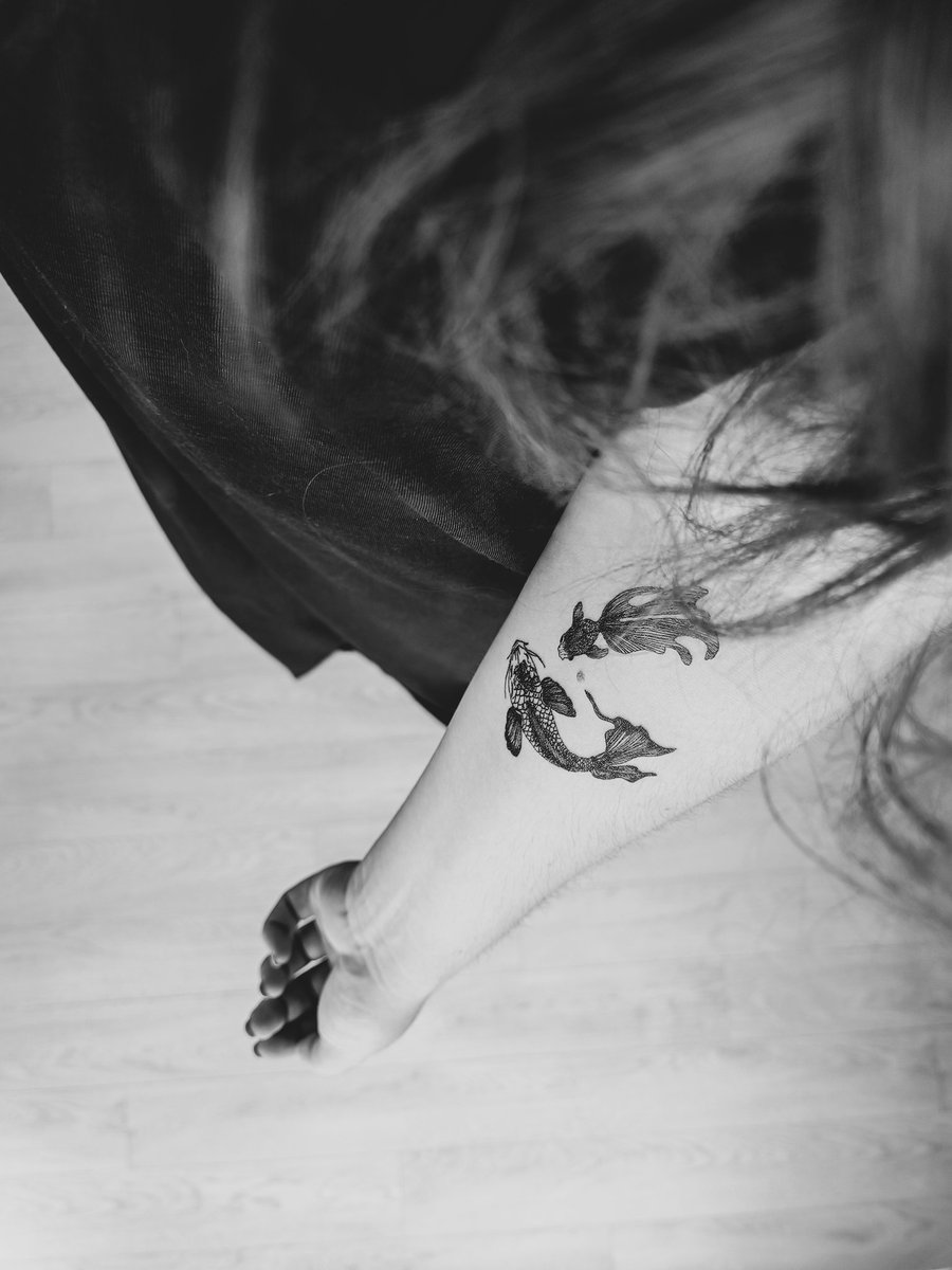 FRNosila's tweet photo. Imagine j'ai envie de tatouages mais flemme de souffrir. Imagine. https://t.co/ljhVbmEURN
