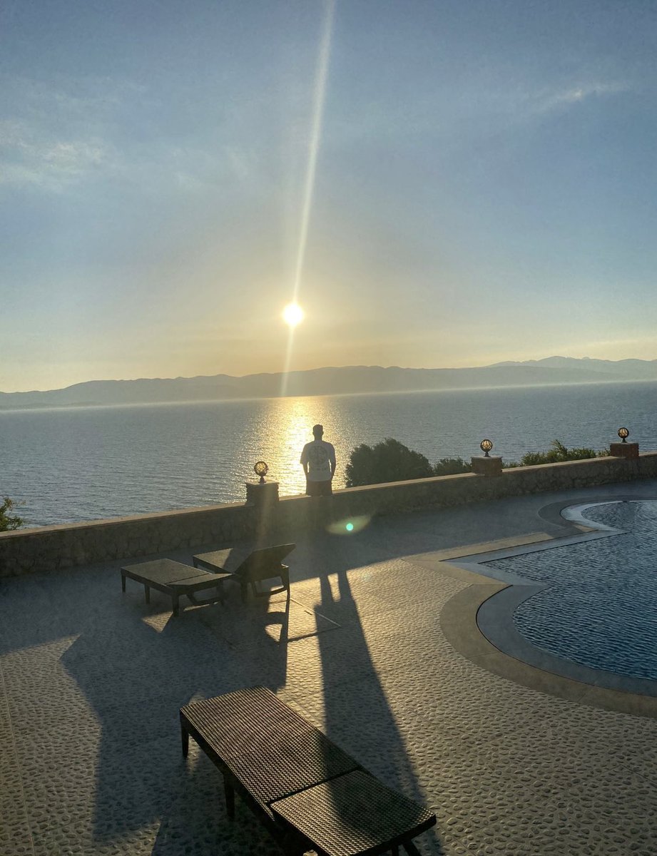 hö (@6812ho) on Twitter photo 