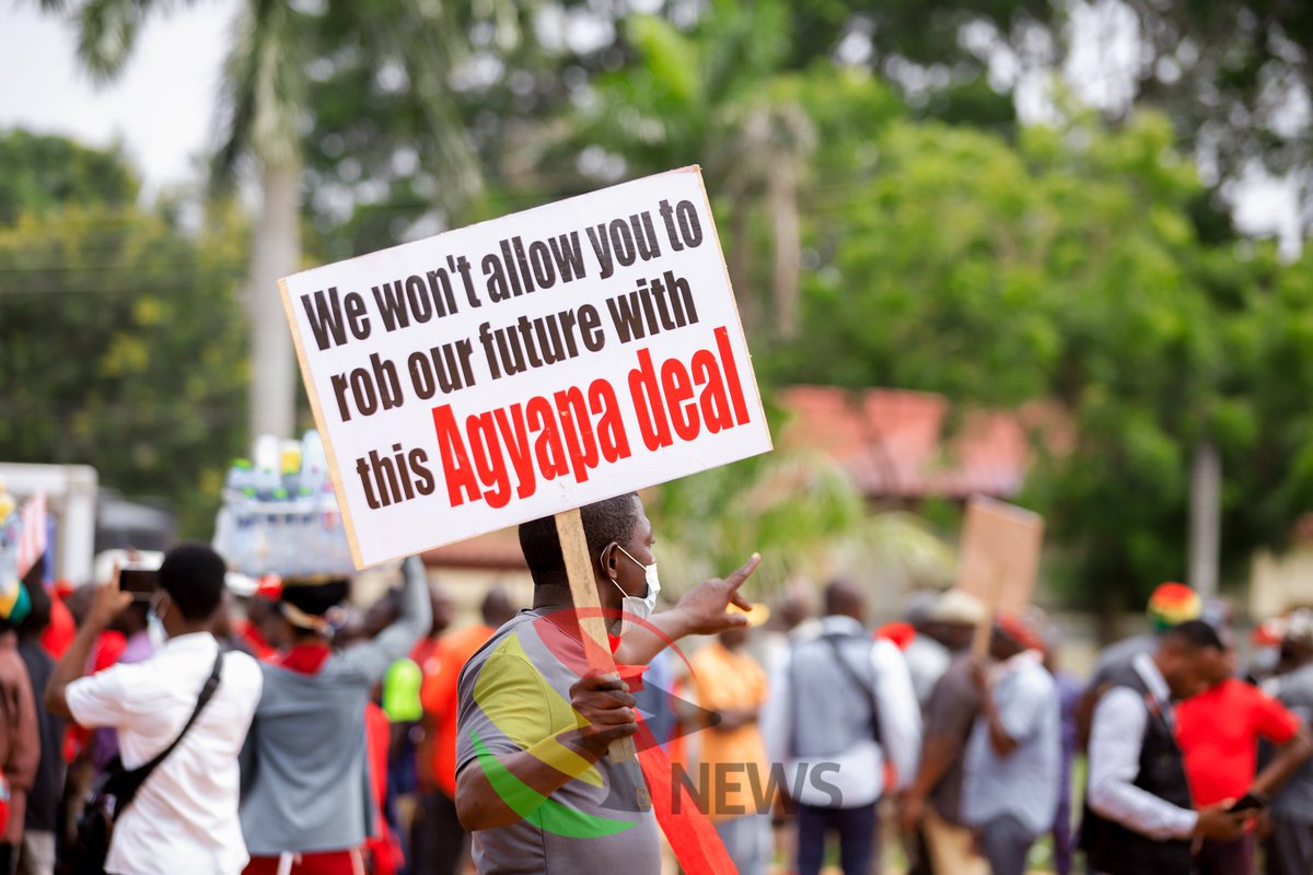 tv3_ghana's tweet photo. Day 2 of Arise Ghana demonstration underway. Our man @benzilla_clicks is on the ground and sent in these images.

#3NewsGH https://t.co/JlFNbw8huy