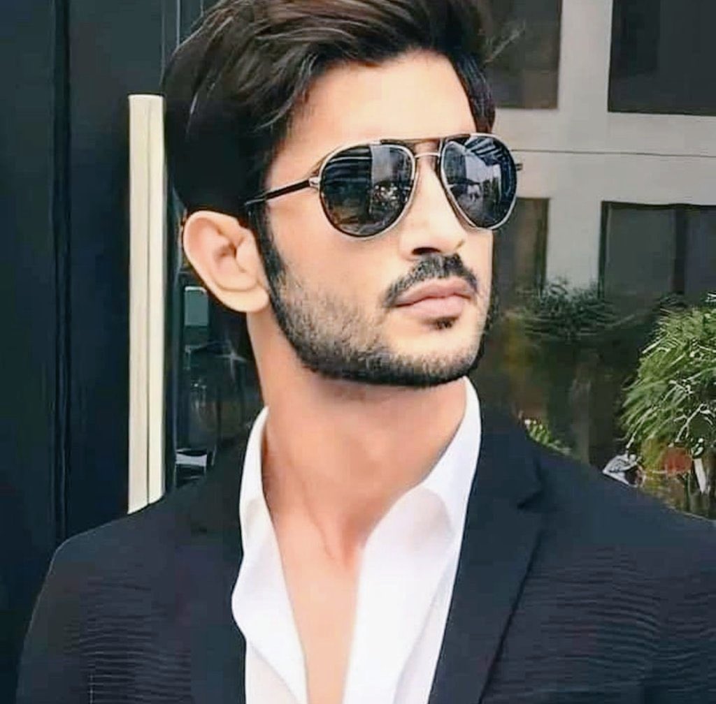 HeliPandya_SR's tweet photo. It’s rear that only some people become your real strength for lifelong. Strength is something which keeps you going in the most toughest situations in life and makes us more powerful and I  m glad and proud to say that you are my strength 💕
SushantSRajput Our Strength 🤩 https://t.co/ZS7BUtwfbV