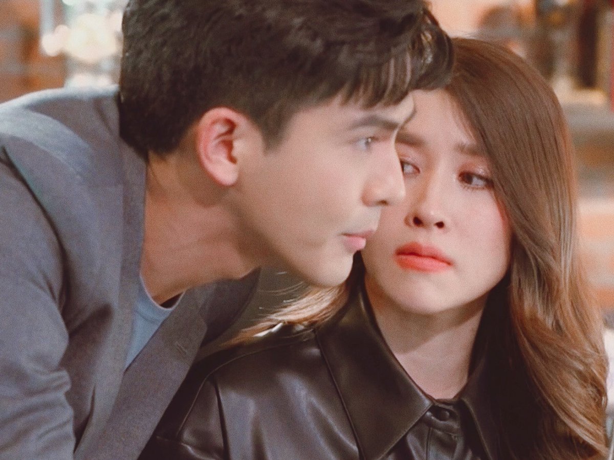 thisistkpsk's tweet photo. มองตาแล้วเชื่อกันมากขึ้นมั้ยคะ 🫣💖 
#บุพเพร้อยร้ายep10
#cheerny14 #toey_pongsakorn 
#เต้ยเชียร์ https://t.co/jyeBL2ueSH
