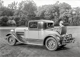 DFronkenschteen's tweet photo. ๐ฌ Rumble Seat Fish #VehiclesInFilmsOrSongs https://t.co/nEjMGIIiPy