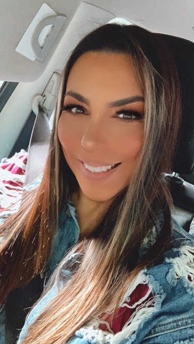 Watch vanessa La vecina's leaked NSFW photo on TwXstars