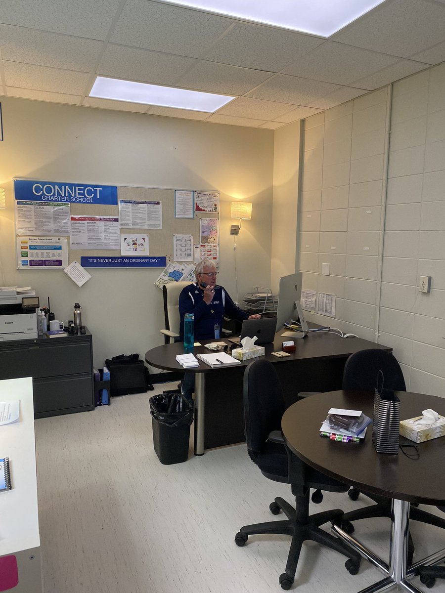 Mr. Cloutier 💻📱- Creative Tech tweet media