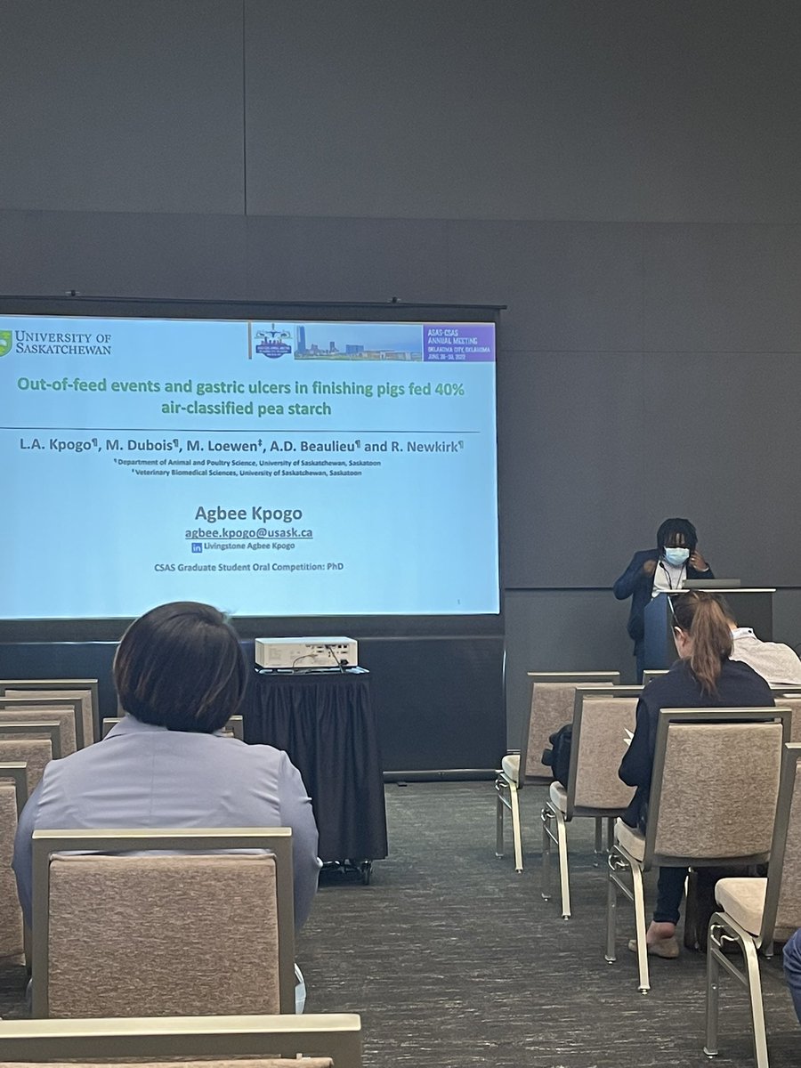 Agbee_Utd's tweet photo. Always a nice experience presenting at a scientific meeting. Glad to have presented a part of my work at the ASAS-CSAS Annual Meeting in Oklahoma City. #phd #okc #swinenutrition #Annual22 @agbiousask @PrairieSwine @CritterChatter https://t.co/L8ZzKZ6HWg