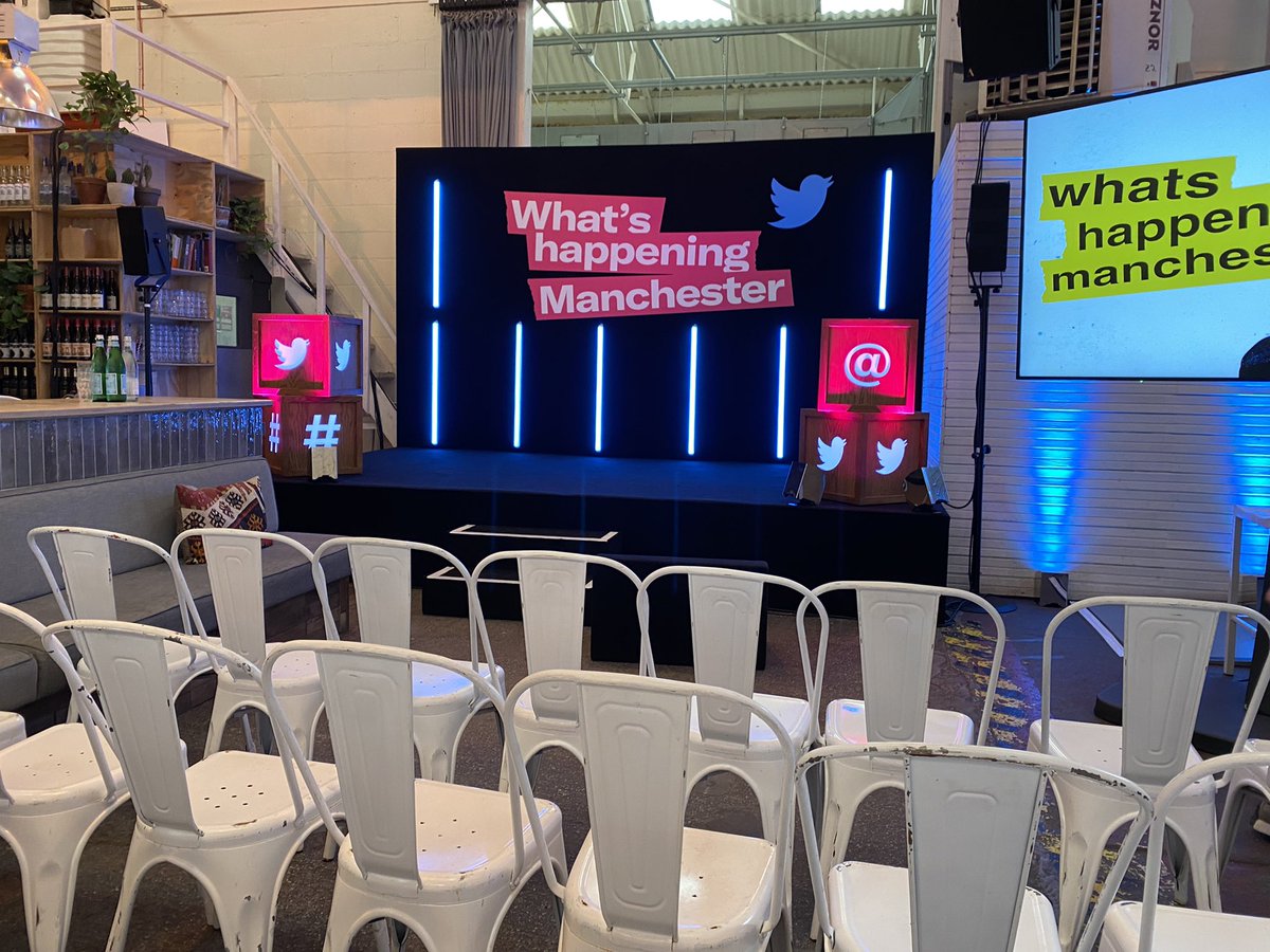 DigitalDonz's tweet photo. Looking forward to @TwitterUK’s #WhatsHappening event at Manchester. Place is already buzzing with brands eager to know about the latest platform developments https://t.co/oLBUt0m5ls