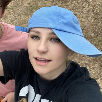 molly phillips tweet media