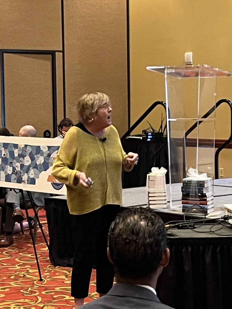 David D Smith tweet media