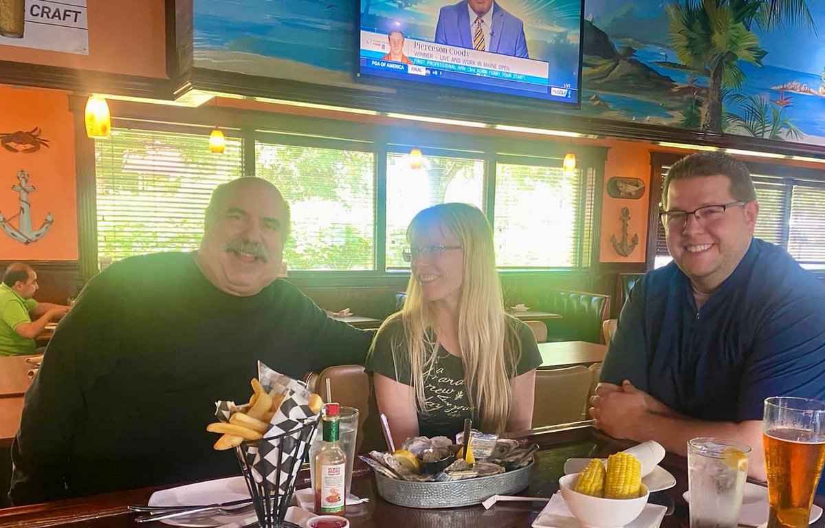 CaptainMas's tweet photo. Come join us🤗@CaptainMas 

 #sterlingvirginia #loco #loudouncounty #loudouncountyva #dmv #dmvfoodblogger #dmvfoodie
#dmvfood #leesburg #leesburgva #leesburgfoodie
#leesburgfood #dmvdesserts 
#familybusiness #dmvfamilybusiness #dmvsmallbusiness #nova #novafoodie #novafood https://t.co/19jwyhJtKP