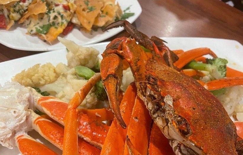 CaptainMas's tweet photo. Come join us🤗@CaptainMas 

 #sterlingvirginia #loco #loudouncounty #loudouncountyva #dmv #dmvfoodblogger #dmvfoodie
#dmvfood #leesburg #leesburgva #leesburgfoodie
#leesburgfood #dmvdesserts 
#familybusiness #dmvfamilybusiness #dmvsmallbusiness #nova #novafoodie #novafood https://t.co/19jwyhJtKP