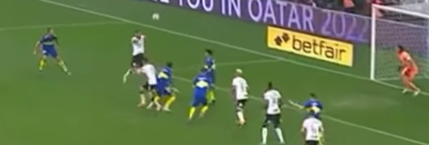 92marcio_'s tweet photo. Sou viúva do Bruno Méndez assumido e ontem pude provar que estava certo. Enquanto nós tínhamos uma zagua vulnerável e um pseudo lateral-direito no Chile, o Bruno fez sua estréia na libertadores pelo Corinthians jogando de lateral-direito. Salvando o time em um lance de bola aérea https://t.co/jK3Ng5AUv6