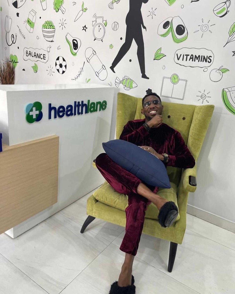 MyHealthlaneCMR's tweet photo. "Cher tous, essayez de faire un check-up car, avoir l'air
bien est très différent d'être bien".
Des mots sages de @timidakolo
Merci de vous être arrêté chez @healthlaneng pour votre
pour votre check-up complet M. Timi !
#healthlane #comprehensivecheckup #chorusleader https://t.co/xaCT4n8tsl