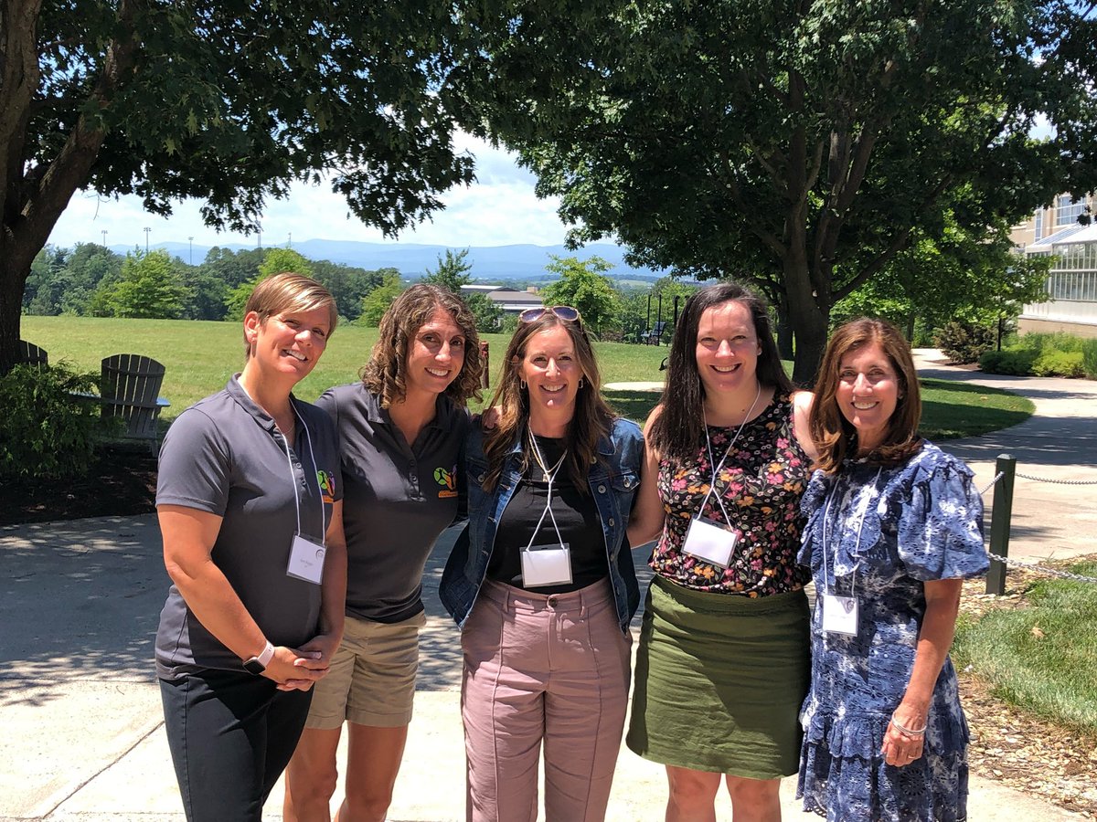 Jillian Basanes tweet media