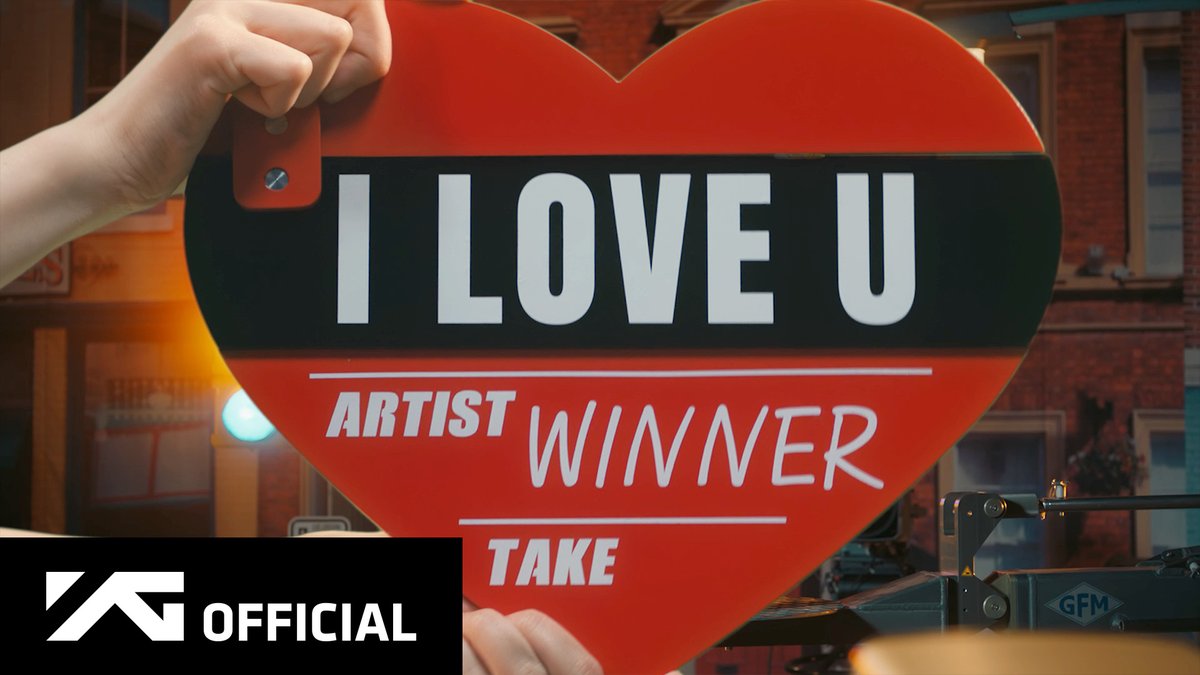 [☁️WINNER☁️] ‘I LOVE U’ M/V TEASER

▶️youtu.be/QKgGAvlnjMk

#WINNER #위너 #4thMINIALBUM #HOLIDAY #TITLE #ILOVEU #MV_TEASER #RELEASE #20220705_6PM #YG