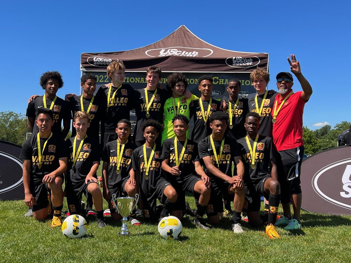 ValeoFutbol's tweet photo. 🏆 They did it! With a last minute goal, our 2007 Boys Boston team defeated a tough Maryland team 3-2 to take home the 2022 Mid-Atlantic Regional crown! 

Congratulations to Coach Tony and the boys! They will now prepare for Nationals in Denver, CO. 

#regionalchampions #valeofc https://t.co/YQlmwGIfmf