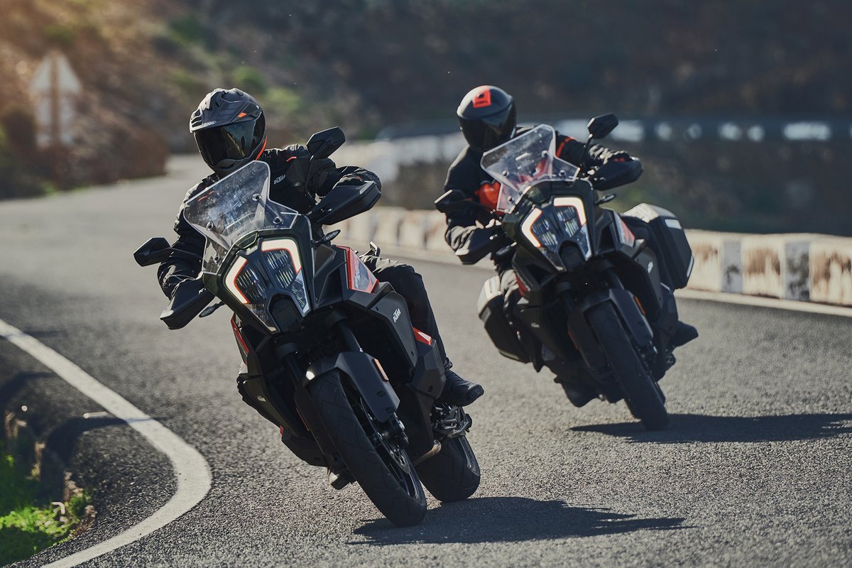 KTM_UK's tweet photo. THE WORLD ADVENTURE WEEK 2022 starts next Monday.

Get prepared now - download the RISER app, fuel up your bike, and plan where you will go to complete each of the seven daily challenges.

Click https://t.co/2Xp2rs15N0 for details.

#KTM #ReadyTorace #TheWorldAdventureWeek https://t.co/zftScDchEM