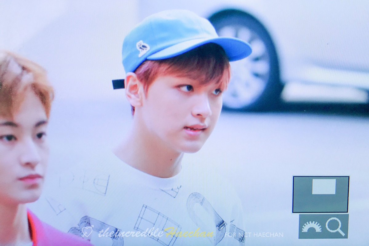 timeto__haechan's tweet photo. 170630 해찬 뮤직뱅크 출근 #해찬 #HAECHAN https://t.co/cknkZt1oBn
