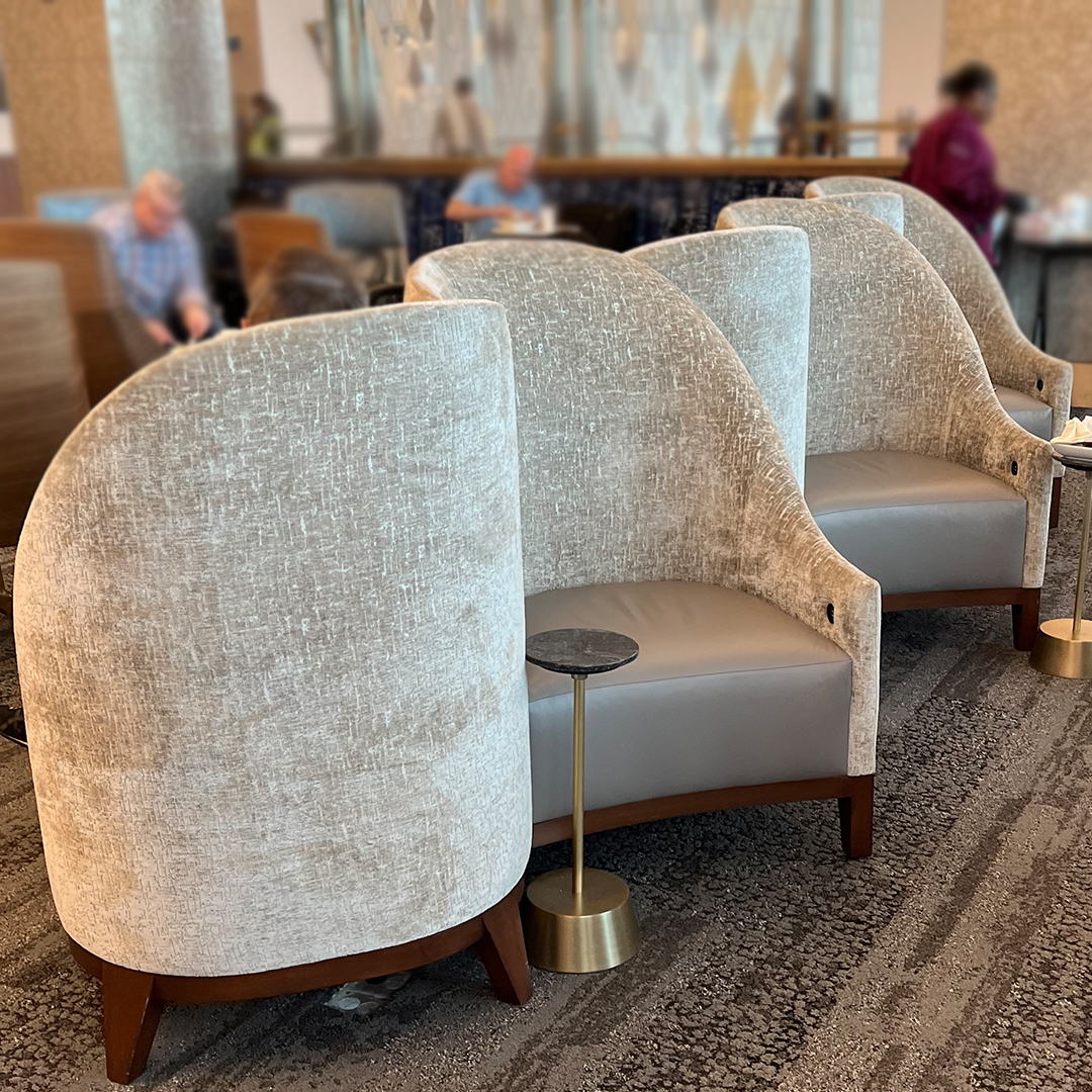 SamuelsonFurn's tweet photo. Tea for Two at the @Delta Sky Lounge at LaGuardia airport NY
Our Custom Tete-a-tete piece allows side by side seating in your individual private world. 
https://t.co/mXfwS4iDNR #customseating #furniture #furnituredesign #design #teteatete #deltaskylounge #phormcollection #phorm https://t.co/3pEGt6bphE