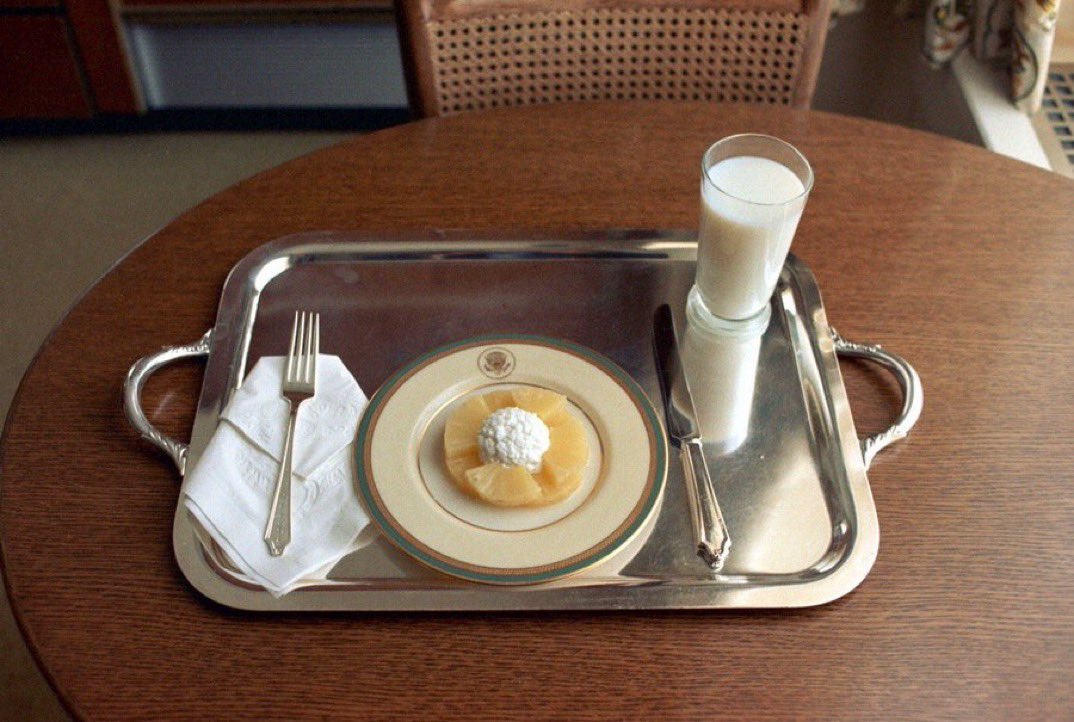 Nixon’s last lunch at White House, 1974. Record shows that although he was leaving Presidency against his will, he did not throw this plate at the wall.