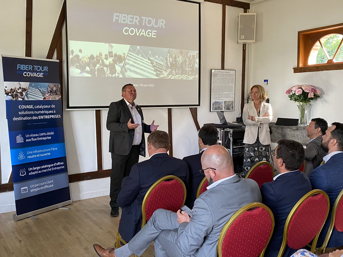 Covage_News's tweet photo. [#FiberTour] C’est sur le site de @LaRoseraie80 à #Amiens que nous clôturons aujourd’hui notre roadshow dans les #territoires à la rencontre de nos clients opérateurs
📌14 villes, 14 étapes et des centaines de rencontres #proximité 
#voilàcestfini #lafibrenousrapproche #ftto #b2b https://t.co/3GfaxEX9u9