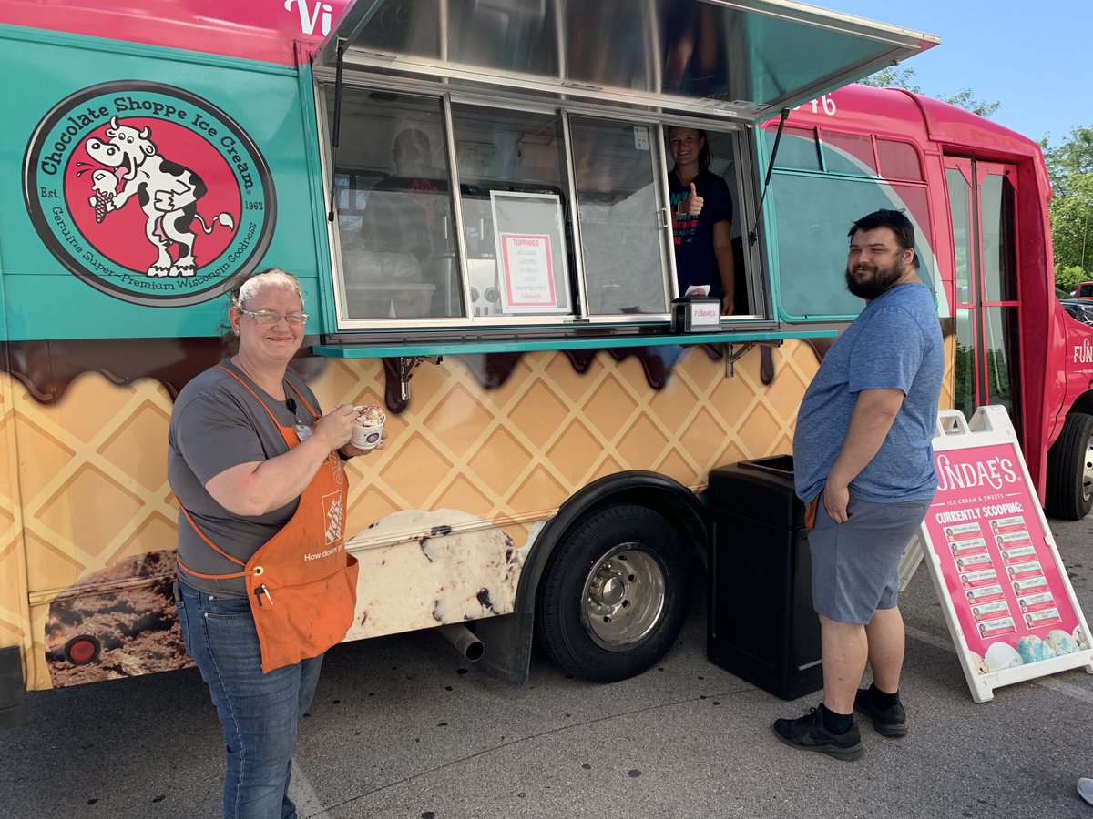 Ice cream day at ⁦<a href="/HDRLC8615/">Home Depot RLC 8615</a>⁩ ⁦<a href="/visitFundaes/">Fundae’s Ice Cream</a>⁩