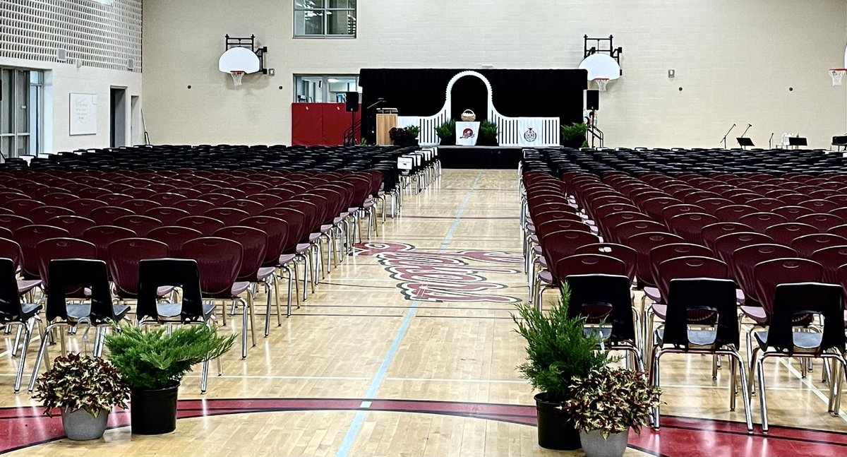 infobml's tweet photo. #BMLSS #thelakerway We are ready for #graduation2022. Today at 2pm. https://t.co/koPgndRT2N