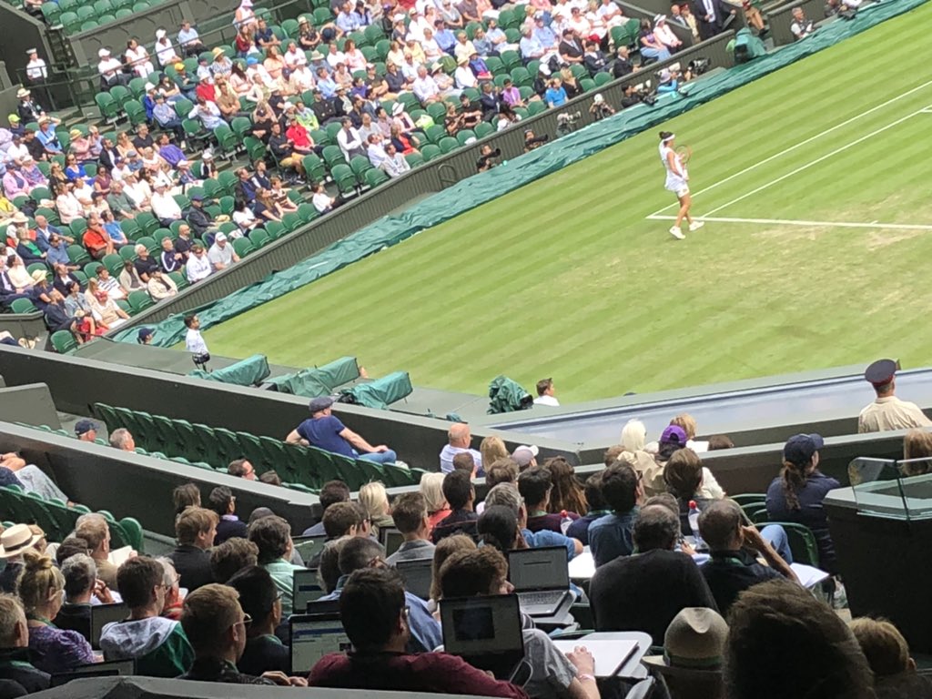 Melon Communications tweet media