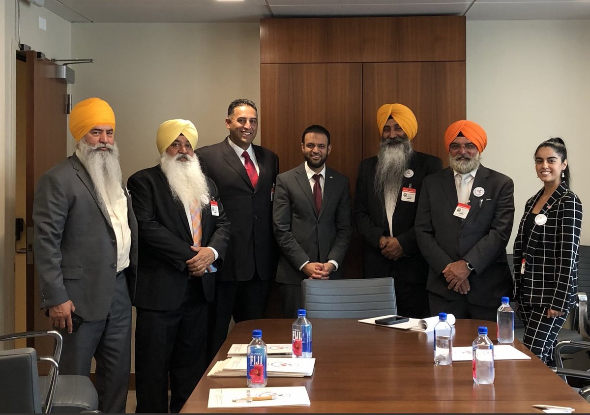 I had an important meeting with leaders of the Sikh community participating in #IRFSummit2022. We discussed difficulties their community faces around the world. We will continue to work so all religious minorities can live and thrive in peace.