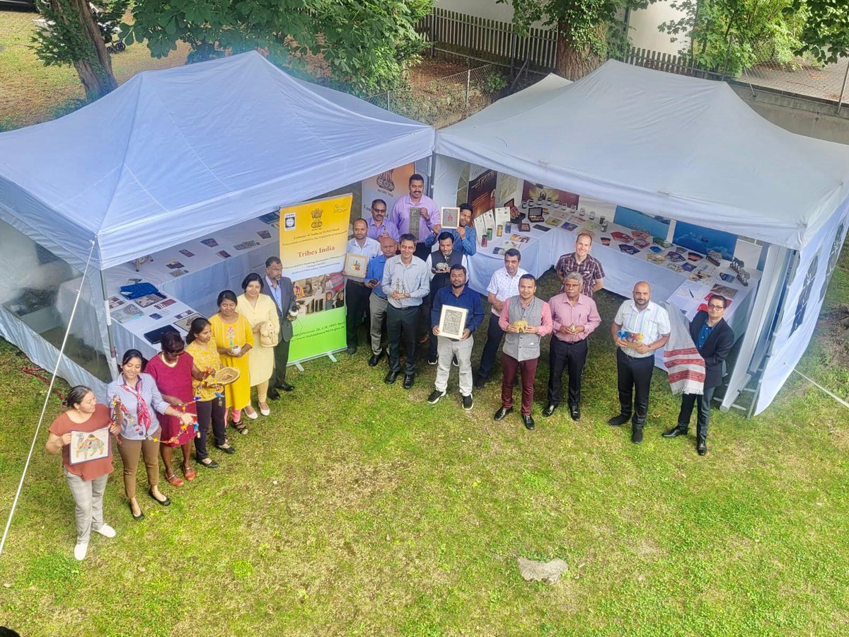 #TeamIndia inaugurated TRIFED Corner to promote and exhibit Tribal products from #India. A presentation on TRIFED along with videos on GI Tagging and TRIFED journey was delivered during the occasion.

<a href="/meaindia/">Randhir Jaiswal</a> <a href="/Meaindbiz/">EH</a> <a href="/AmritMahotsav/">Amrit Mahotsav</a> <a href="/DPIITGoI/">DPIIT India</a> <a href="/tribesindia/">TRIBES INDIA</a> <a href="/DoC_GoI/">Dept of Commerce, GoI</a>