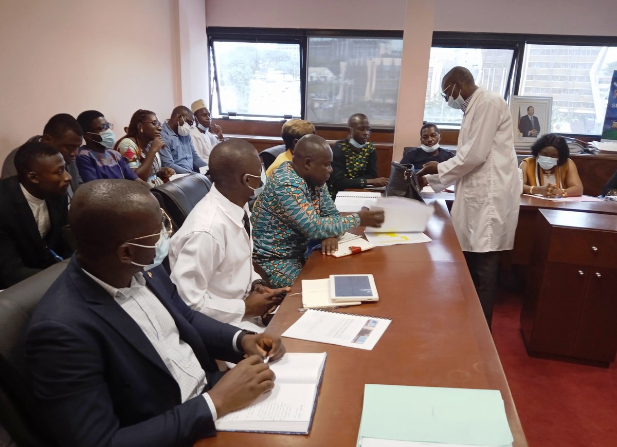 My_Teachmepad's tweet photo. 🇨🇲 : Ici la 2ème concertation interministérielle entre @My_Teachmepad et 10parties prenantes d'analyses technique, environnementale et financière dont la Société Nationale d'Investissement SNI, MINEPAT-MINPOSTEL-MINMIDT-MINPMEESA-MINEPDED-MINESUP-IAI-MINEFOP et @diplocam_minrex.. https://t.co/V26qbkEEYl
