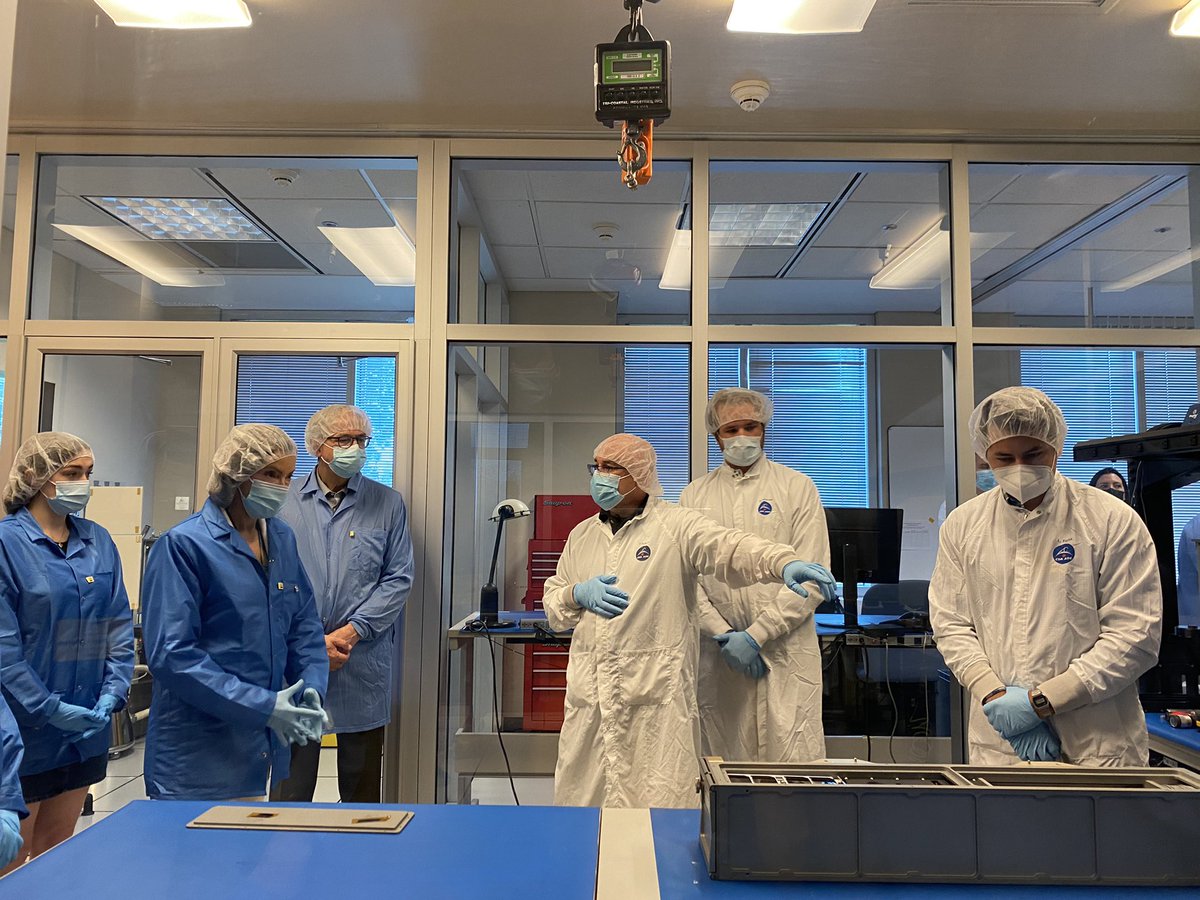 csa_asc's tweet photo. CSA President @lisacampbellasc met with the CubeSats teams today. The integration is the last time team members will have access to their CubeSats before their launch aboard a cargo flight to the International Space Station, from which they will be deployed. https://t.co/V7PPpak18j