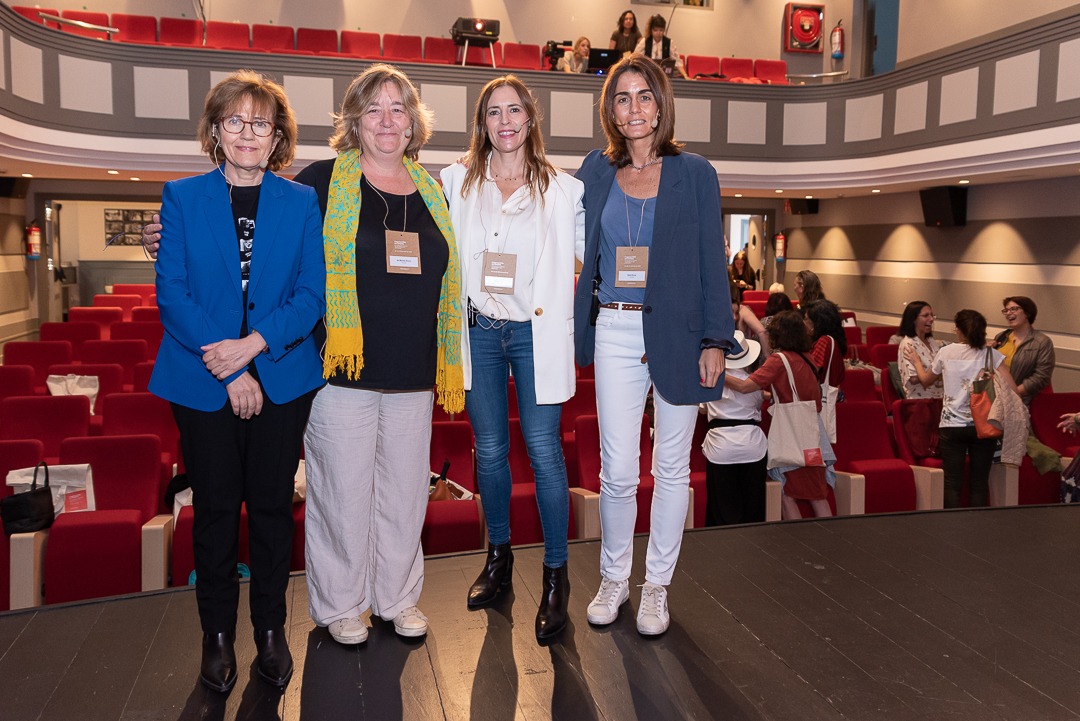 En ‘Televisión y la guerra del streaming: marco legal con la #LeydeComunicaciónAudiovisual y futuro de los contenidos’ del #CongresoCIMASantander abordó la actual etapa de transformación

👉Descubre sus conclusiones: cimamujerescineastas.es/congreso-cima-…

#MujeresdelAudiovisualExigen