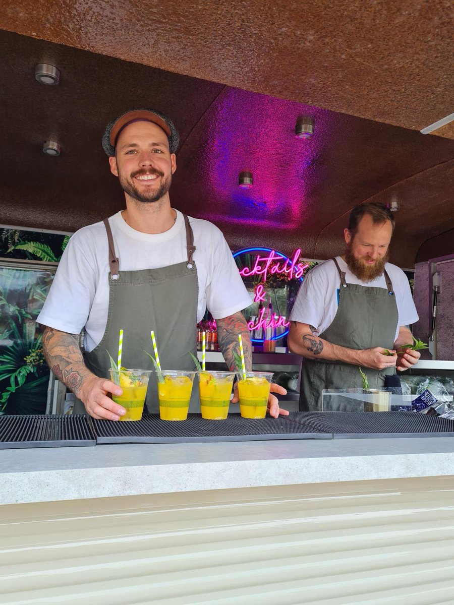 circleleasing's tweet image. 20 years in business! We are delighted to be celebrating such an incredible milestone at Circle Leasing. Today we’ve been enjoying a party in the car park. Thank you to all our fantastic customers for your continued support, here’s to the next 20.