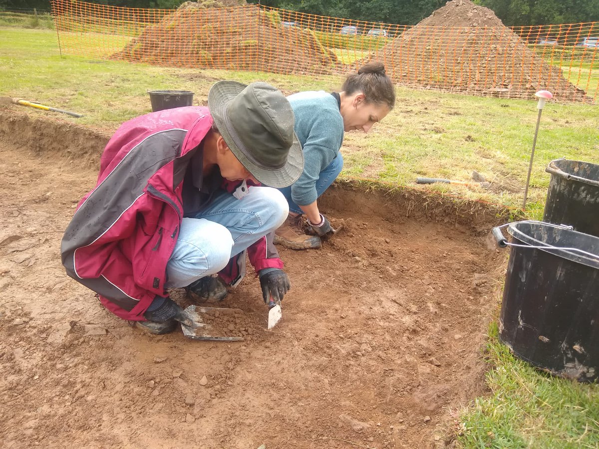 QuantockLPS's tweet image. First day complete! In amongst the showers our team @CourtCrowcombe have found, emerging from the soil, intriguing walls and pathways- is this the #medievalmanor? More to come over the next few weeks!
#loveheritage #communityarchaeology @context_one @Quantockhills @HeritageFundUK
