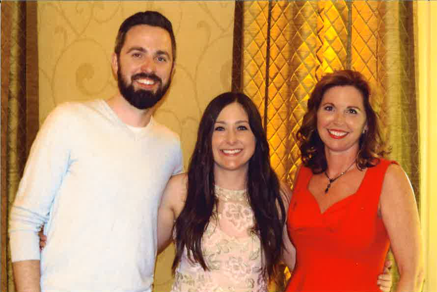 Julie Garner wasn’t going anywhere. While she had higher aspirations than the job she held, her prospects for a career she’d find gratifying appeared limited at best.

Then she turned to St. Louis Community College. 

stlcc.edu/news/2022/eric… #STLCC #STL #nonprofit #education