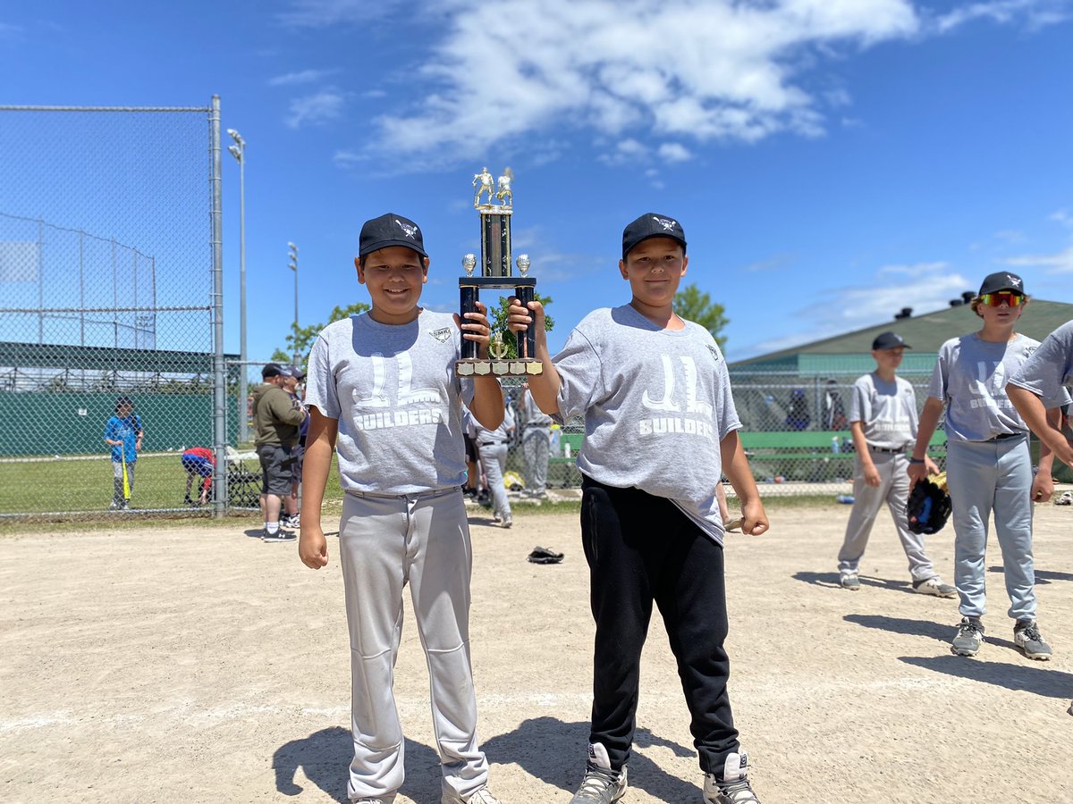 TUFFDUCK13's tweet photo. Da bash brothers, come through again. #tournament #sooball #u13 https://t.co/LptuAJy9SV