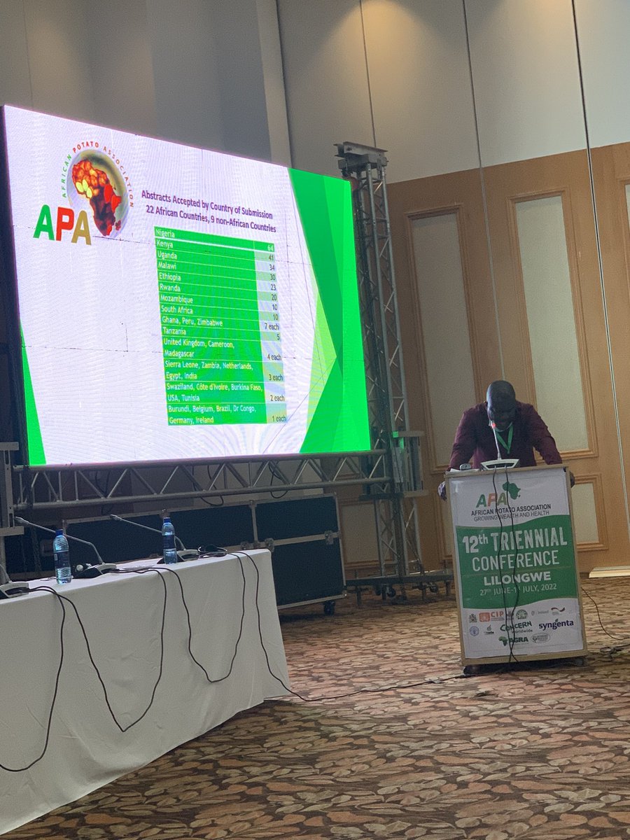 APA_CONFERENCE's tweet photo. Taking stock of the #APAMW2022

310 Abstracts accepted 📉
177 poster presentations

Highest number of Abstracts- Nigeria 🇳🇬 

#APAMW2022 https://t.co/sspAh3xFIj
